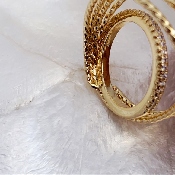 18KGP Caged CZ Doke Ring Unique Sz 6.5 NWOT - Picture 3 of 4